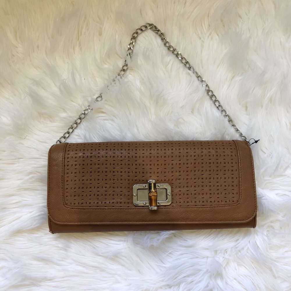 The many moods of Poppy Jones brown clutch